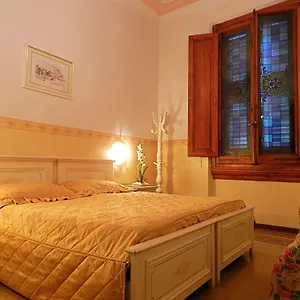 Hotel Desiree, Florenz